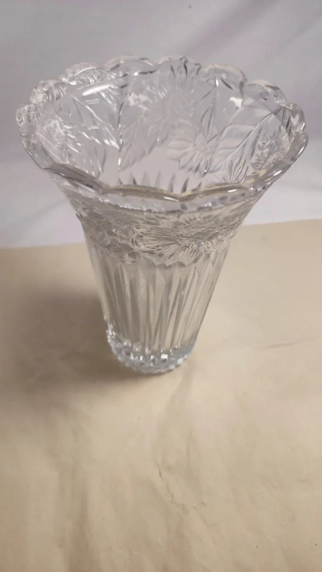 Florero de cristal.