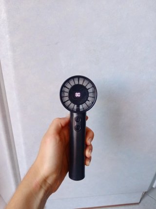 Ventilatore portatile ricaricabile nero