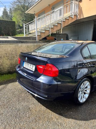 BMW Serie 3 320d E90