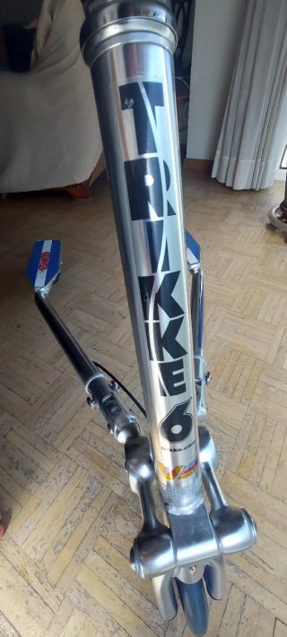2 Trikke 6 Patinetes