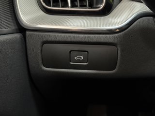 Volvo XC60 Plus Dark 4x2 B4D 2.0 197CV Auto. MHEV
