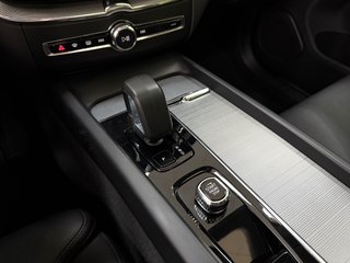 Volvo XC60 Plus Dark 4x2 B4D 2.0 197CV Auto. MHEV