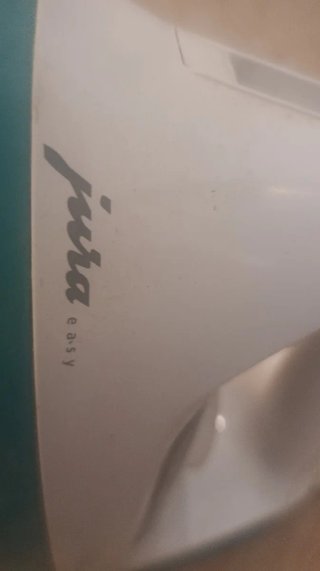 Ferro da stiro bianco e turchese