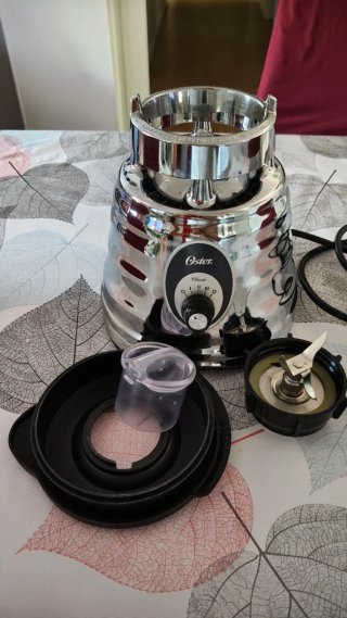 Base Oster Clásica + Cuchilla y Tapas