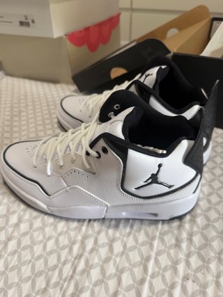 Jordan Zapatillas Blancas y Negras