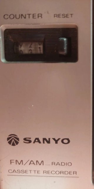 Radio Cassette Sanyo M1770F FM/AM