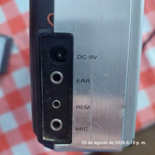 Radio Cassette Sanyo M1770F FM/AM