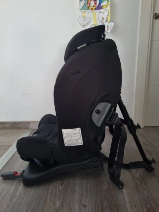 Silla coche Axkid Rekid a contramarcha