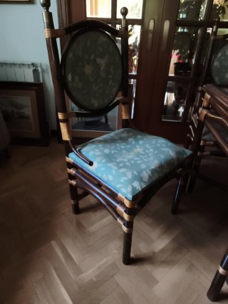 Juego mesa y 4 sillas bambú oscuro