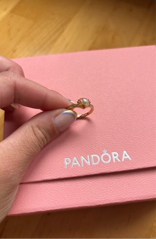 Anillo Pandora Perla y Circonitas Talla 48