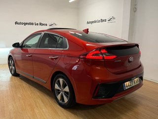 Hyundai Ioniq 1.6 GDI PHEV Style 104 kW (141 CV)