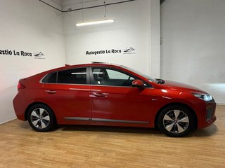 Hyundai Ioniq 1.6 GDI PHEV Style 104 kW (141 CV)