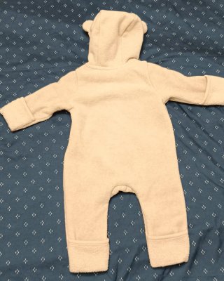 Buzo polar para bebé 56cm