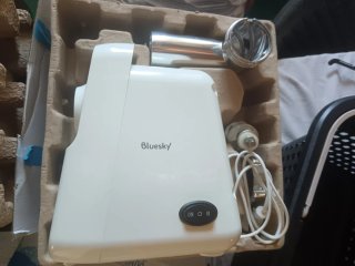 Picadora de carne Bluesky 600W nueva a estrenar