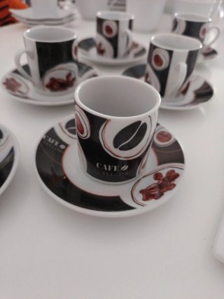 Juego de café de porcelana
