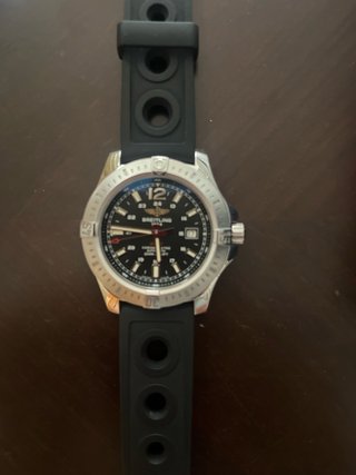 Reloj Breitling Colt 44mm 2021
