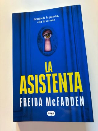 Libro la asistenta nuevo