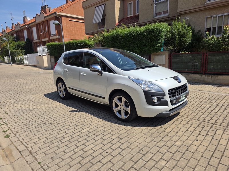 Peugeot 3008 Allure 1.6 HDI 112 FAP - foto 1
