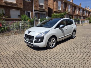 Peugeot 3008 Allure 1.6 HDI 112 FAP