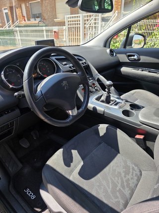Peugeot 3008 Allure 1.6 HDI 112 FAP