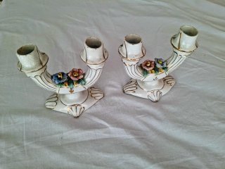 Pareja Candelabros Cerámica Vintage Flores Dorados