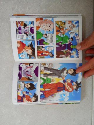 Dragon Ball Z y Dragon Ball Super. 3 cómics color
