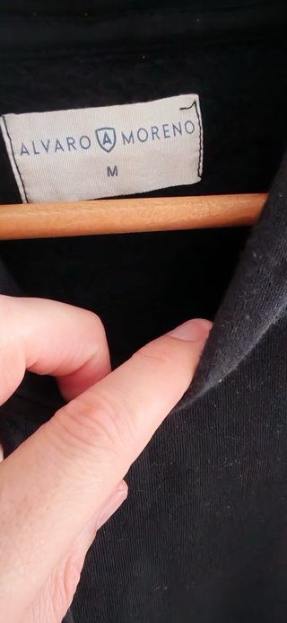 Sudadera Alvaro Moreno negra con capucha