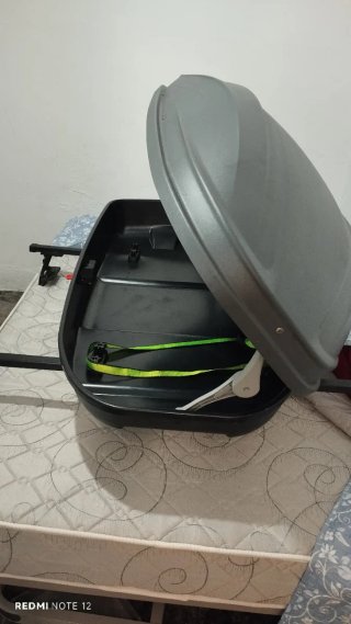 Baca de coche gris 240L