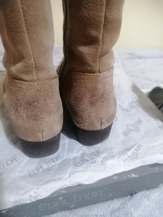Botas piel 15€ + regalo