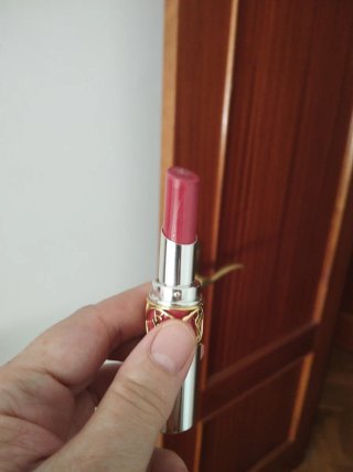 6 Labiales YSL Rouge Volupté Shine