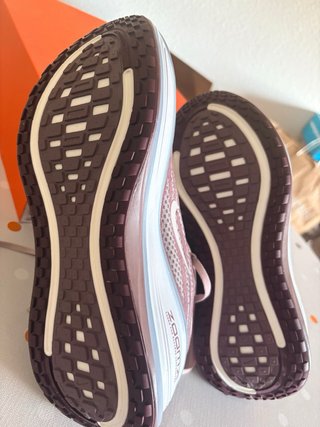Zapatilla Nike Vomero Plus mujer talla 43