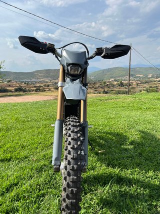 Surron Ultra Bee 21kW Matriculada 500km