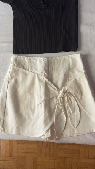 Completo Bershka nero e beige