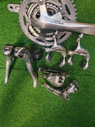 Grupo Shimano carretera 3x9v + ruedas