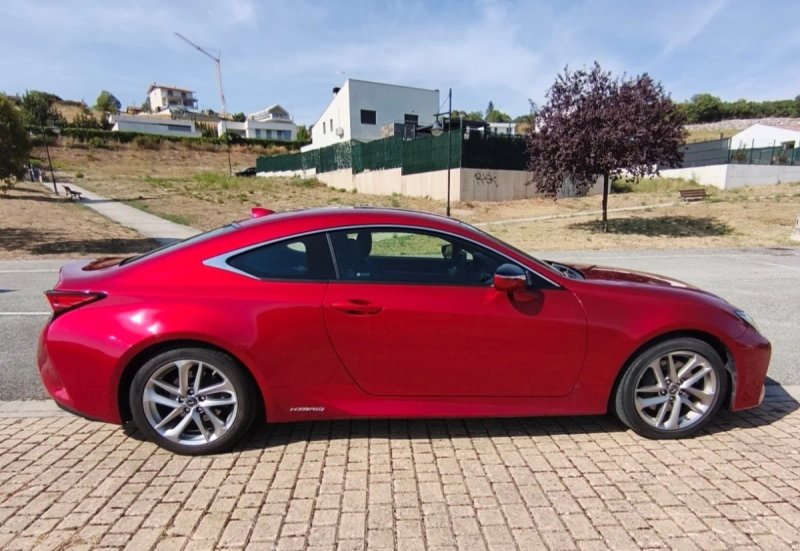 Lexus RC 300H Executive Navigation - foto 1