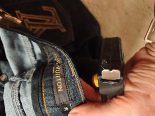 Vaqueros Louis Vuitton Azules con Logo Dorado