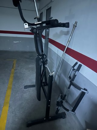 Banco Gimnasio + Barra y Pesos