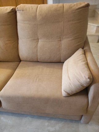 Sofá cama de tela beige