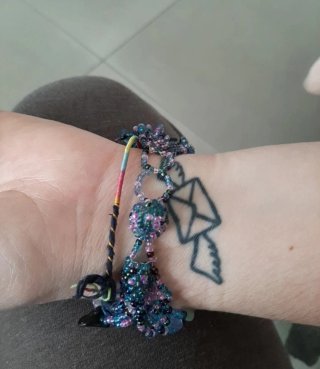 Braccialetto perline blu e rosa