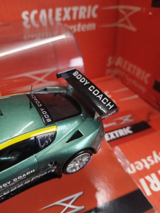Scalextric Aston Martin Dbr 9 Digital System