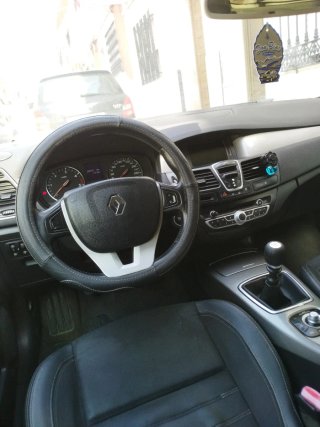 Renault Laguna 2013