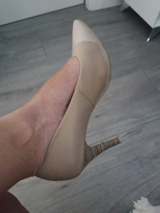 Zapatos de tacón de piel para mujer