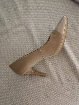 Zapatos de tacón de piel para mujer