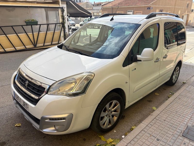 Peugeot Partner Tepee 2016 - foto 1