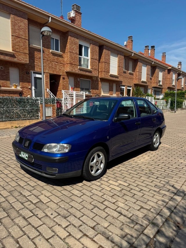Seat Córdoba SEAT Córdoba 1.9 SDi Stella