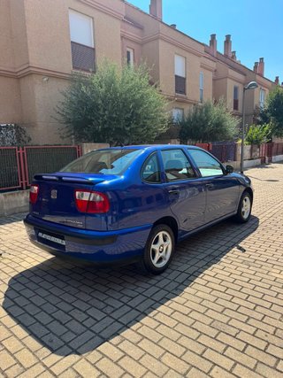 Seat Córdoba SEAT Córdoba 1.9 SDi Stella