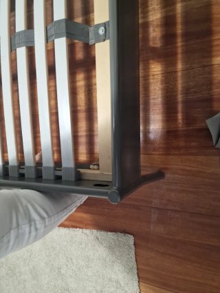 Struttura letto con rete a doghe