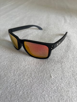 Gafas de sol Oakley Holbrook Negro/Rojo