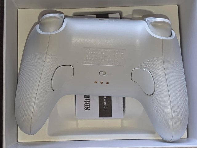 Mando 8BitDo Ultimate Bluetooth Blanco