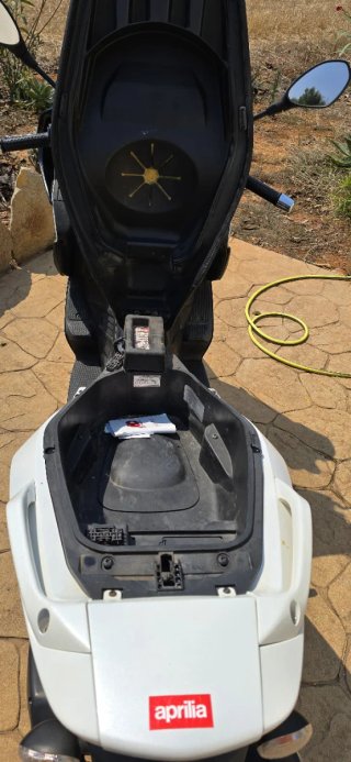 Aprilia SR Max Maxi Scooter